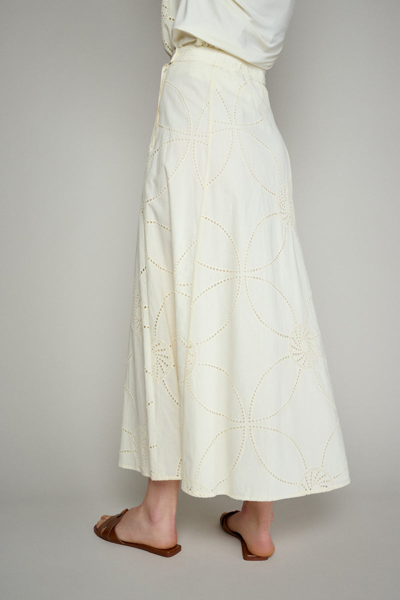 Elegante Rok In Broderie Anglaise - Cream