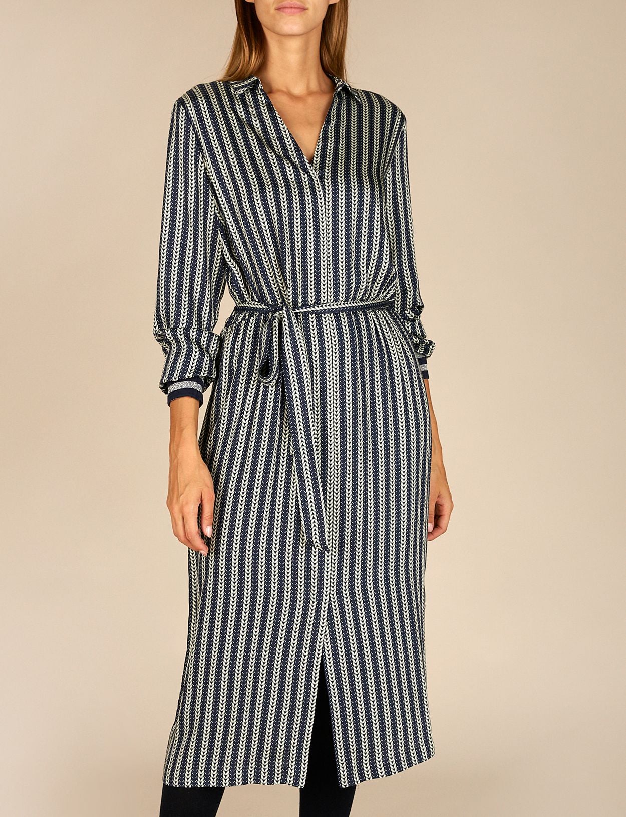 Femme Robe En Viscose Avec Ceinture En Bleu