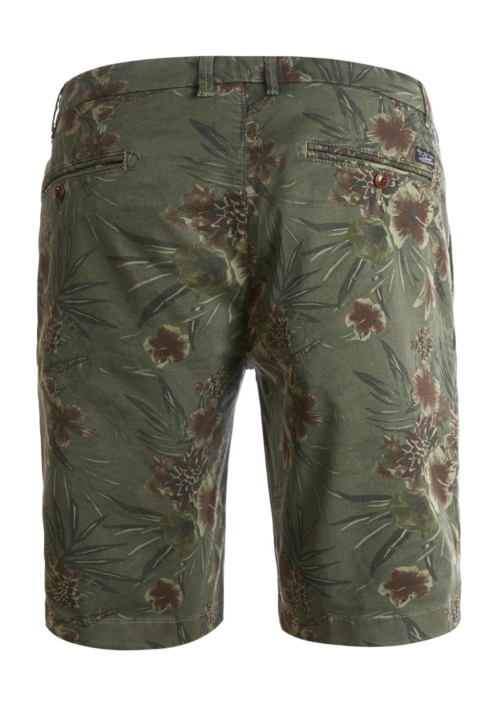 Shorts With Vintage Hibiscus Print - Green