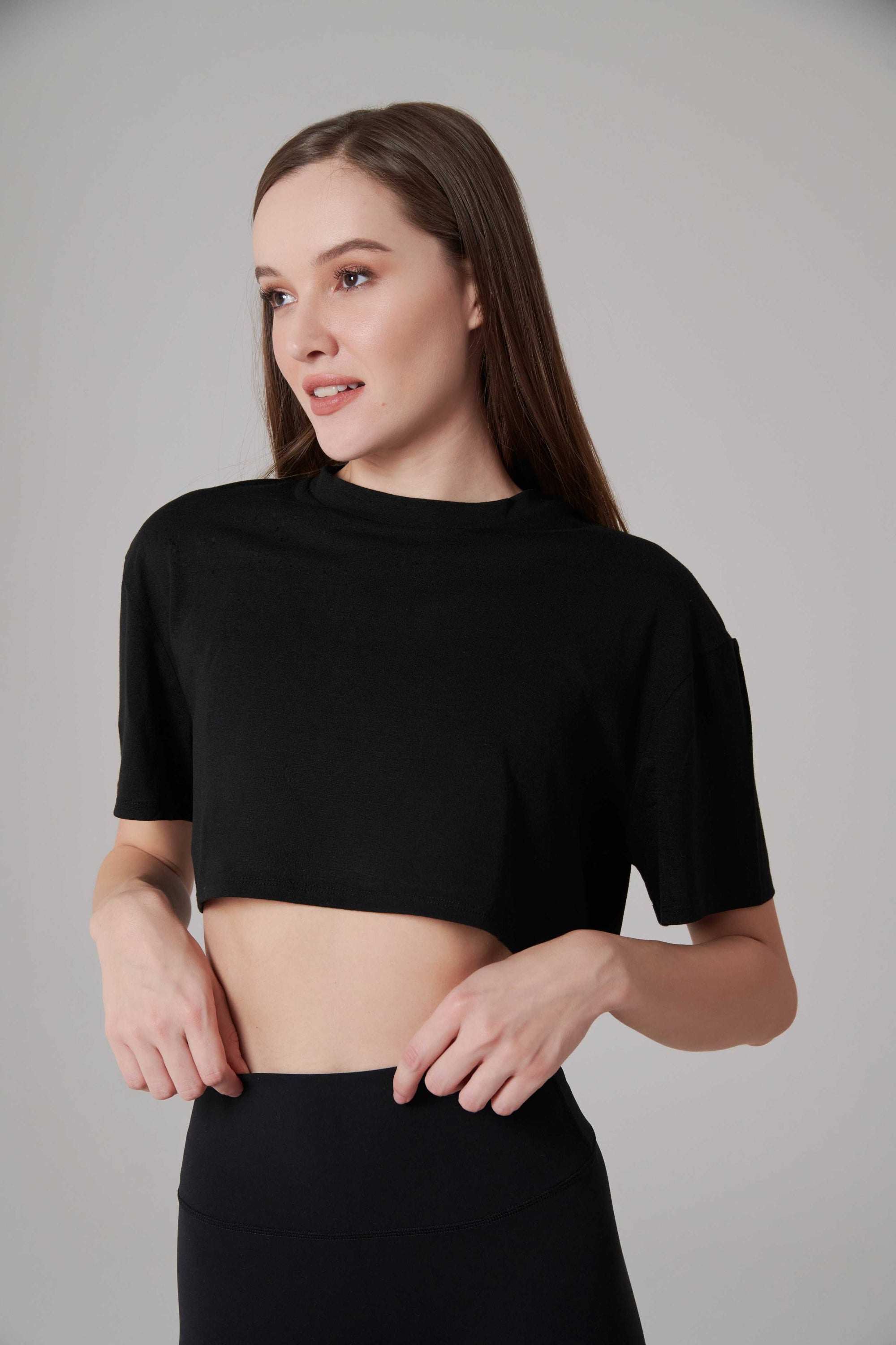 Crop T-Shirt - Zwart