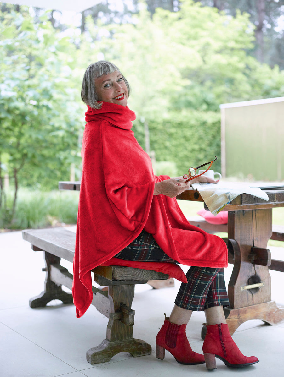 Plaid / Poncho Calido Ruby Red